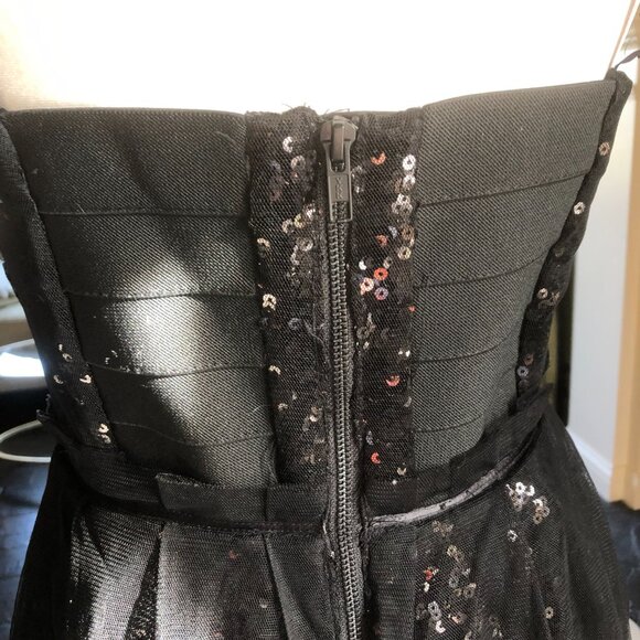 NWT French Connections Size 2 Black Sequin and Tulle Mini Party Dress - Picture 6 of 15